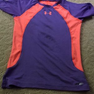 Under armor pattern appearing swim shirt